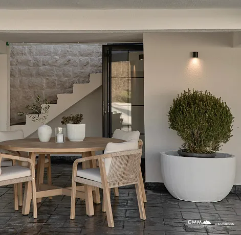 Charming Villa with boutique apartments in Tivat